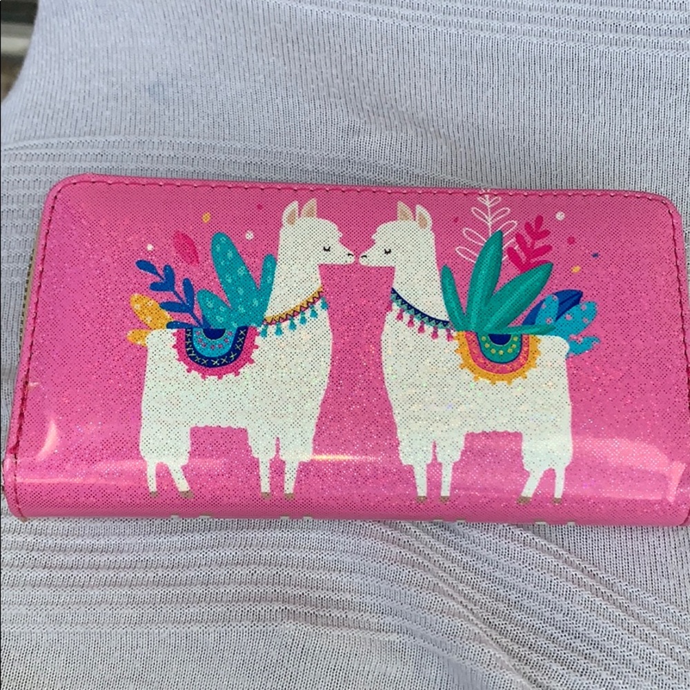 Llama wallet